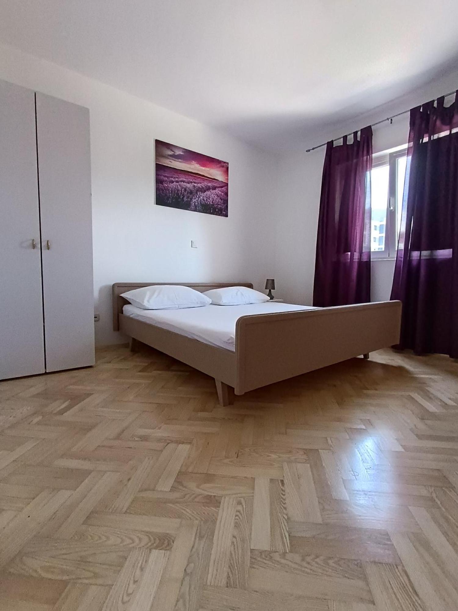 Apartment Lo - With Swimming Pool Split Exterior foto