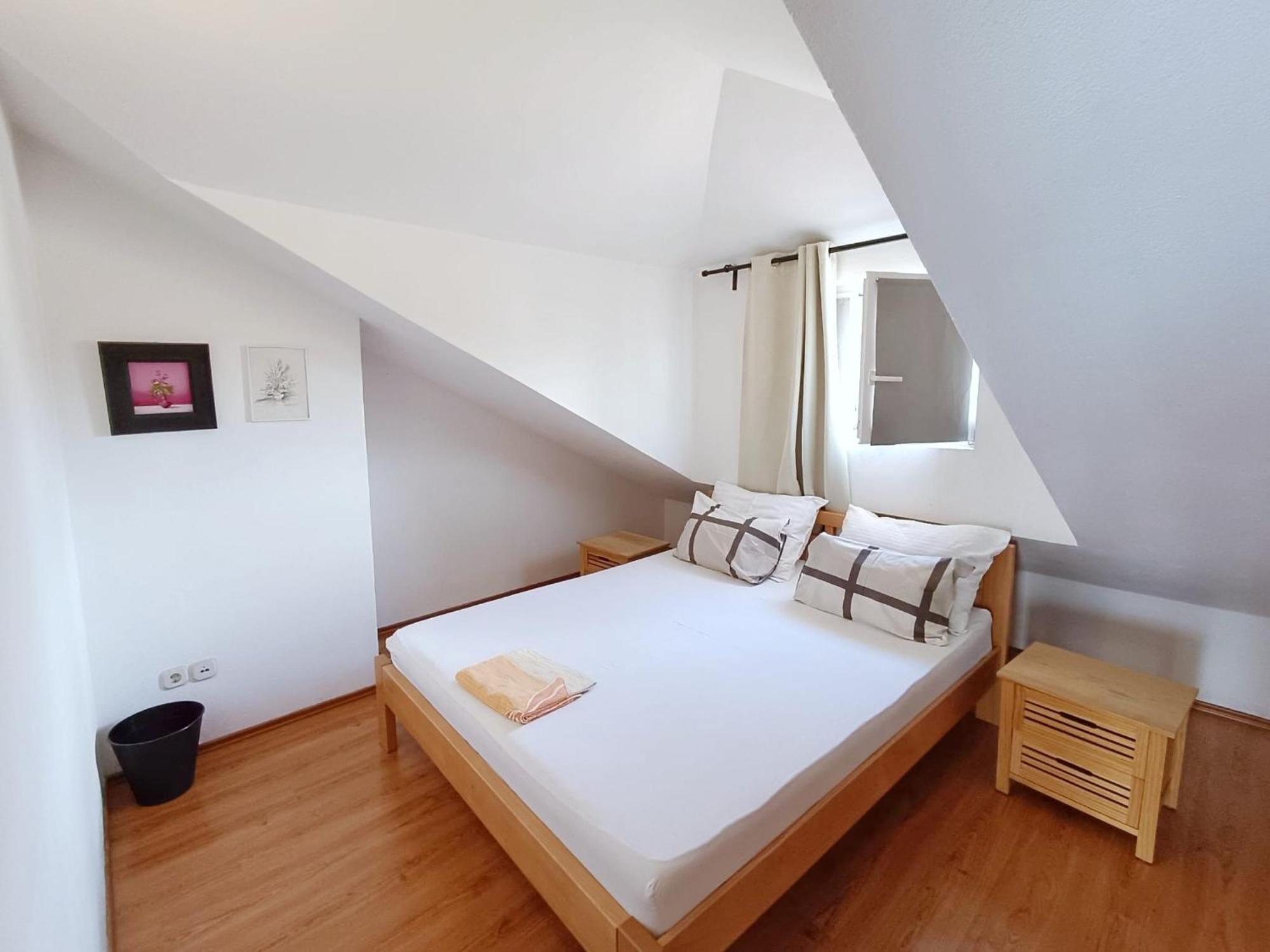 Apartment Lo - With Swimming Pool Split Exterior foto