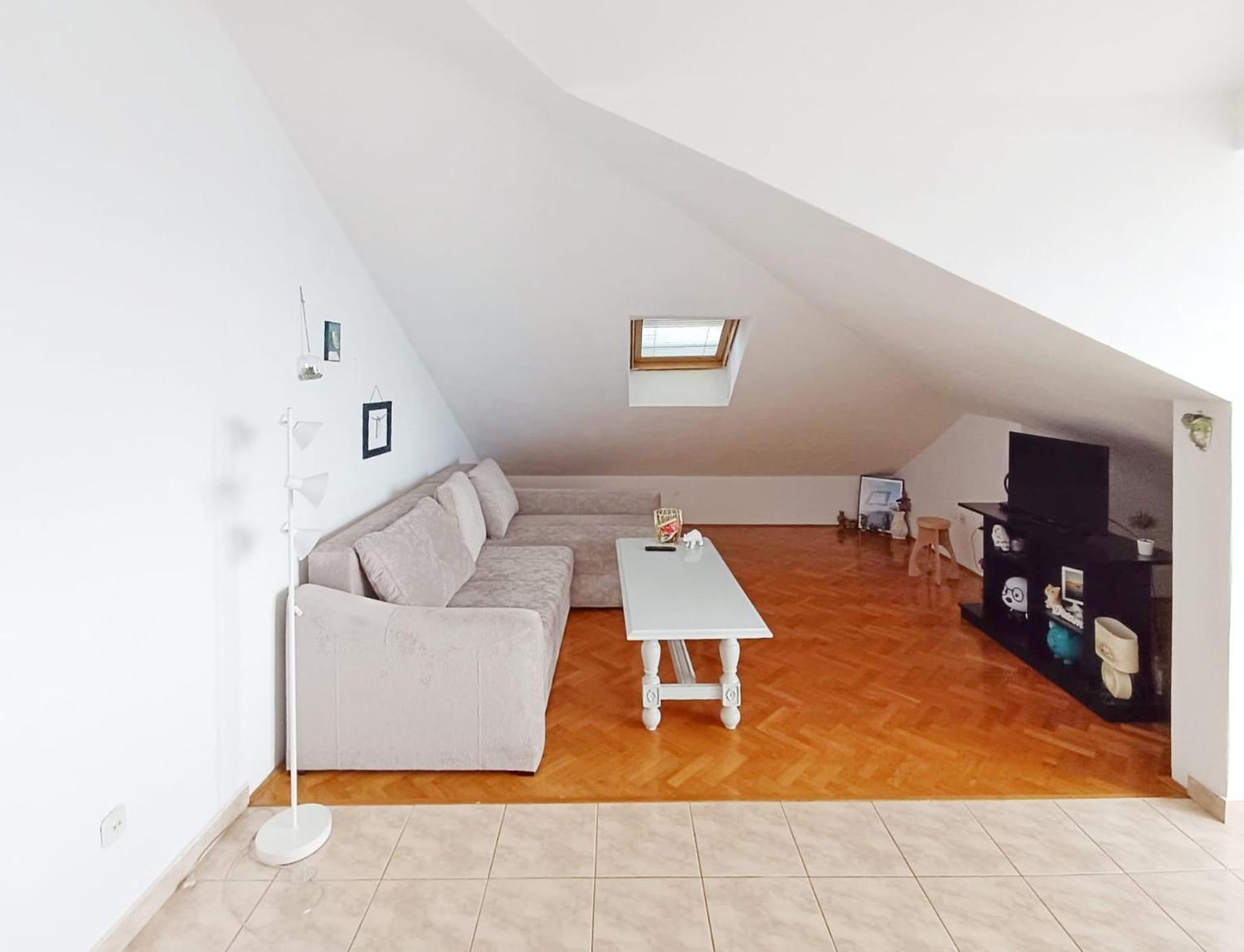 Apartment Lo - With Swimming Pool Split Exterior foto