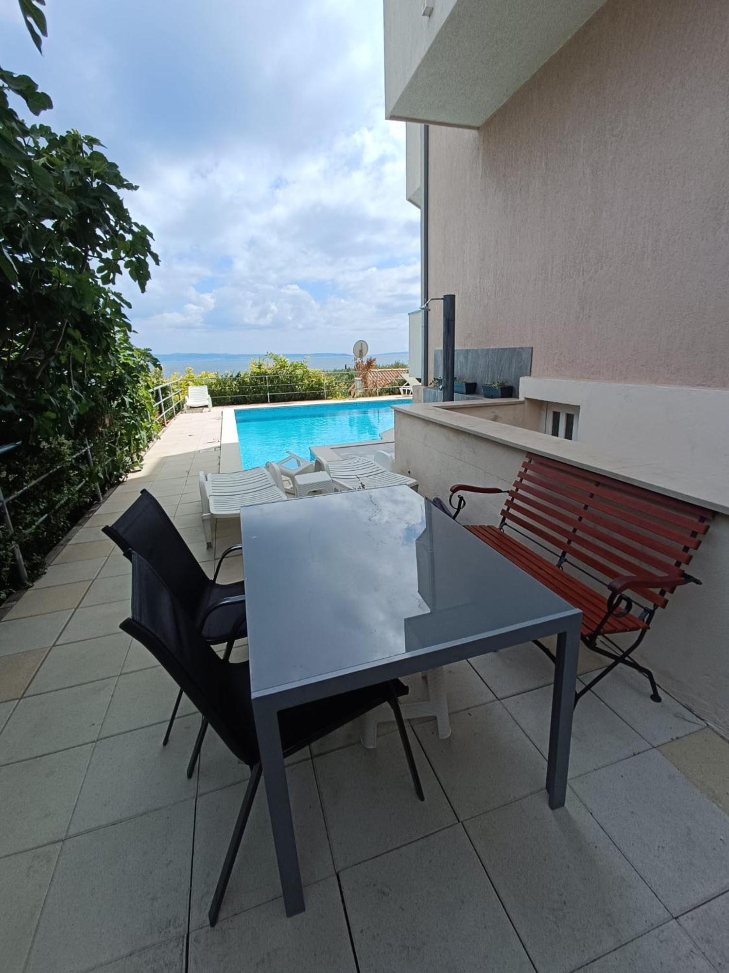 Apartment Lo - With Swimming Pool Split Exterior foto